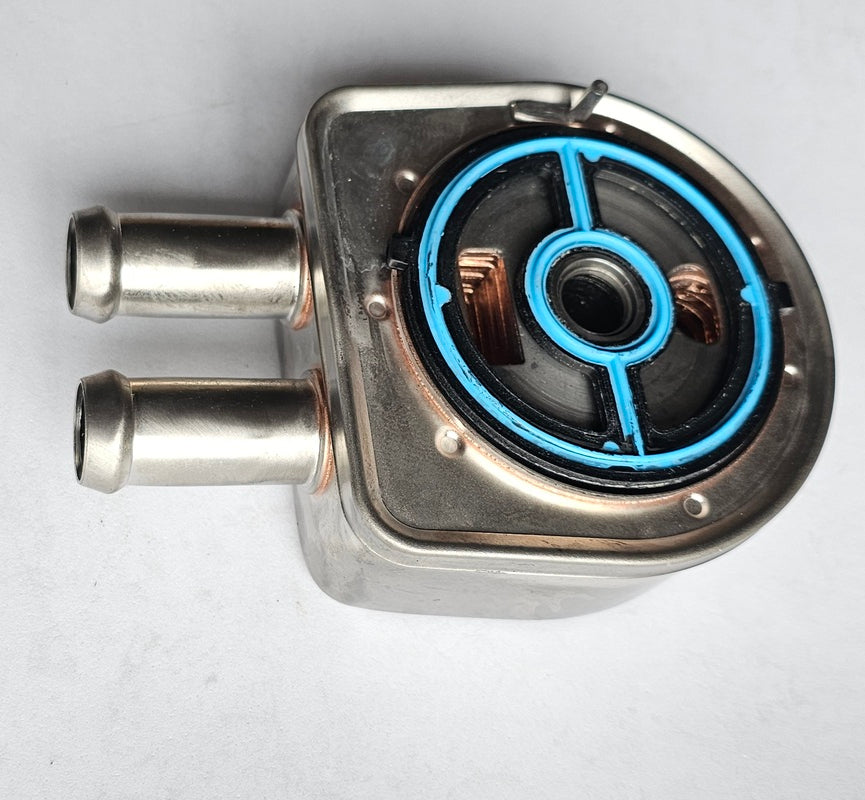Enfriador Aceite Mazda 6 2.0 2.3    04-09